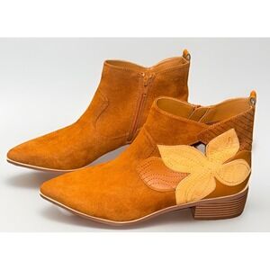 Monroe & Main Woman's Flower Ankle Zip Bootie Shoe SZ 9M Tan Brown NEW No Box